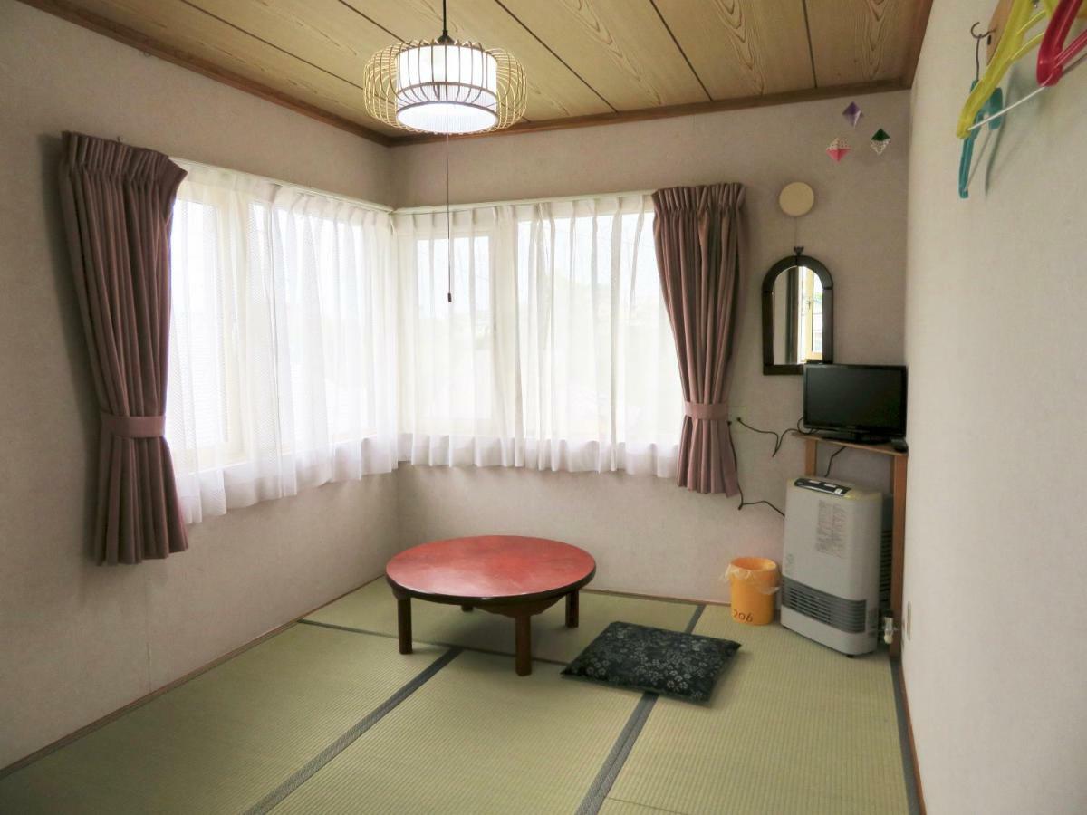 Guesthouse Sakamichi Sampo 钏路 外观 照片